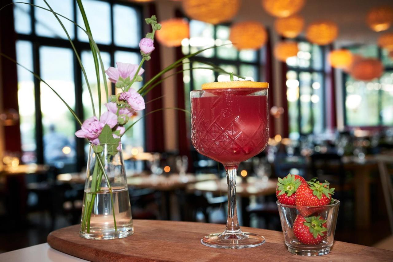 Grimm's Potsdamer Platz Hotel *